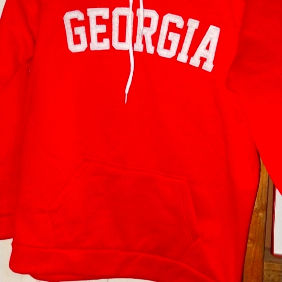 Red Large simply MM, GEORGIA hoodie with front pocket, new w/tags - Picture 4 of 5